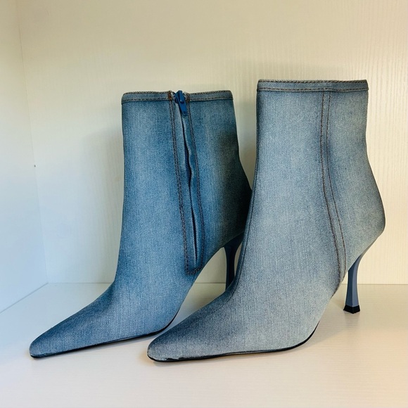 Steve Madden Stylish Blue Denim Women's Boots G - Picture 5 of 7